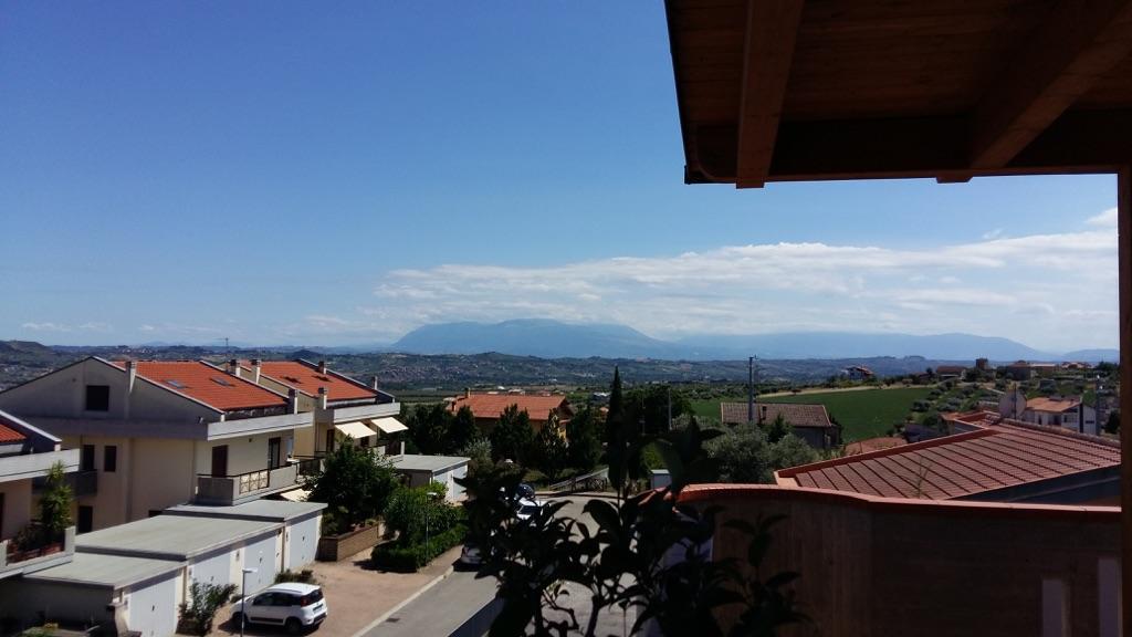 B&B Mirella Città Sant'Angelo Eksteriør billede