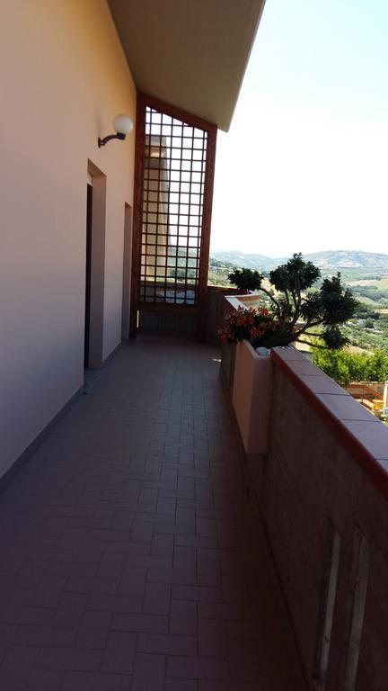 B&B Mirella Città Sant'Angelo Eksteriør billede