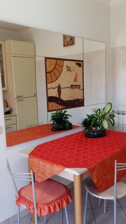 B&B Mirella Città Sant'Angelo Eksteriør billede