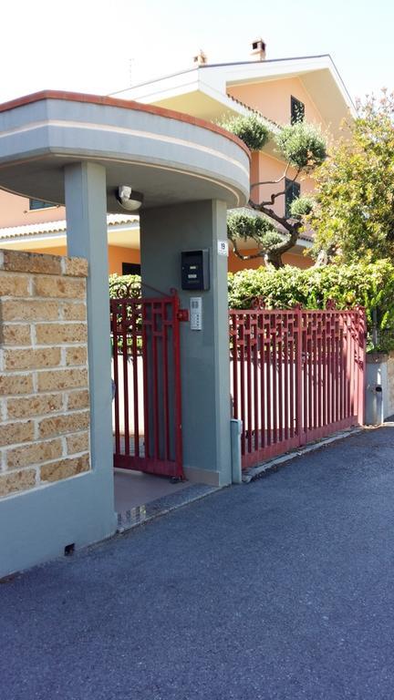 B&B Mirella Città Sant'Angelo Eksteriør billede