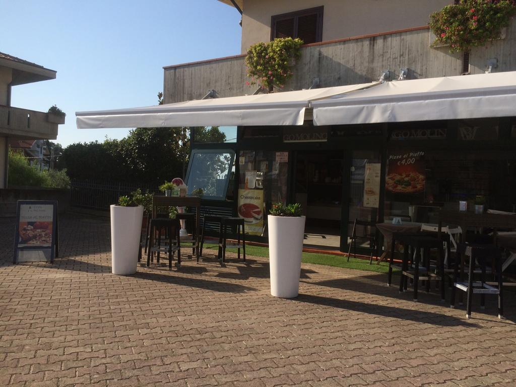B&B Mirella Città Sant'Angelo Eksteriør billede